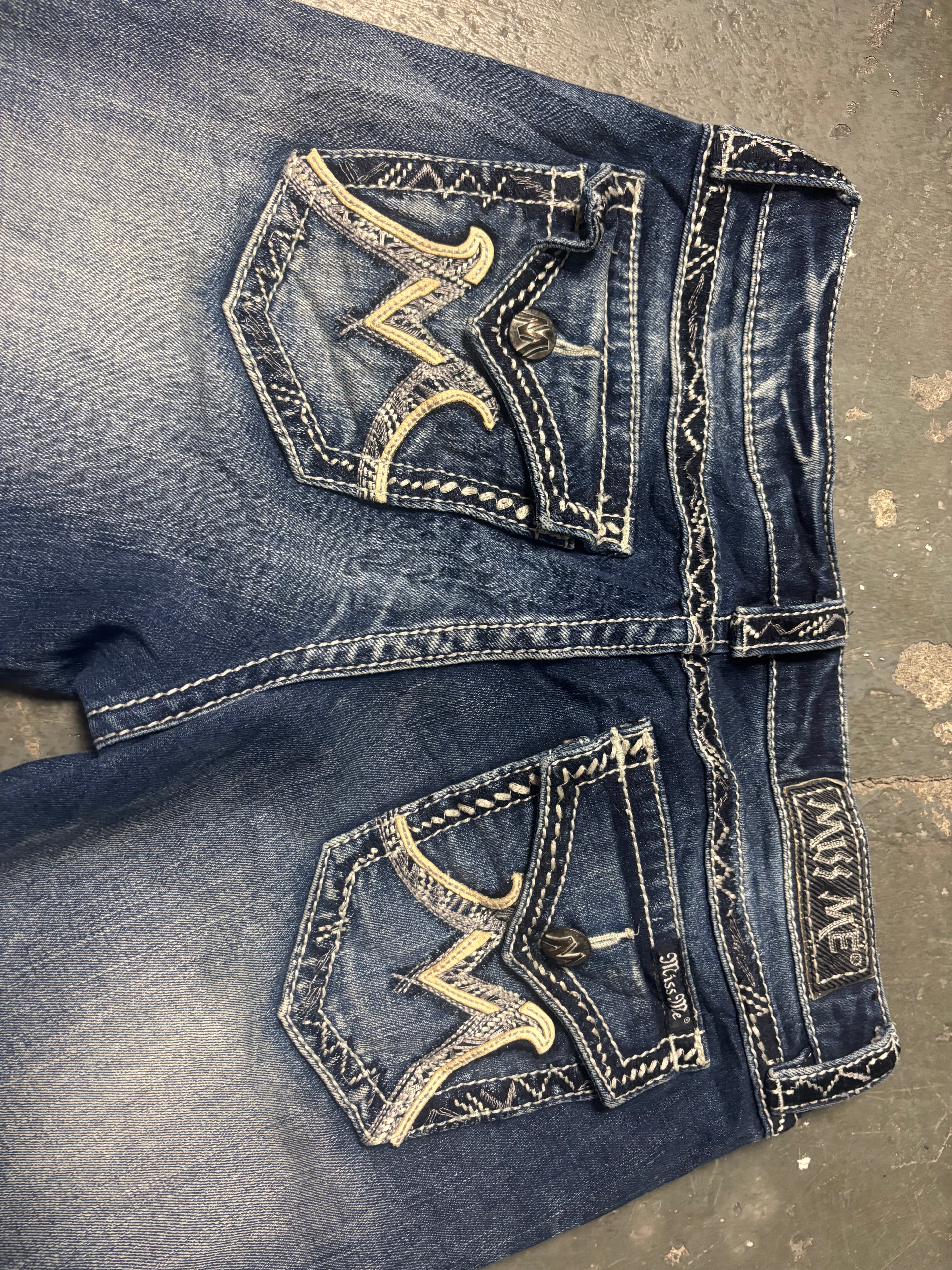 Vintage Miss Me Jeans M Series | Flared Pants W28