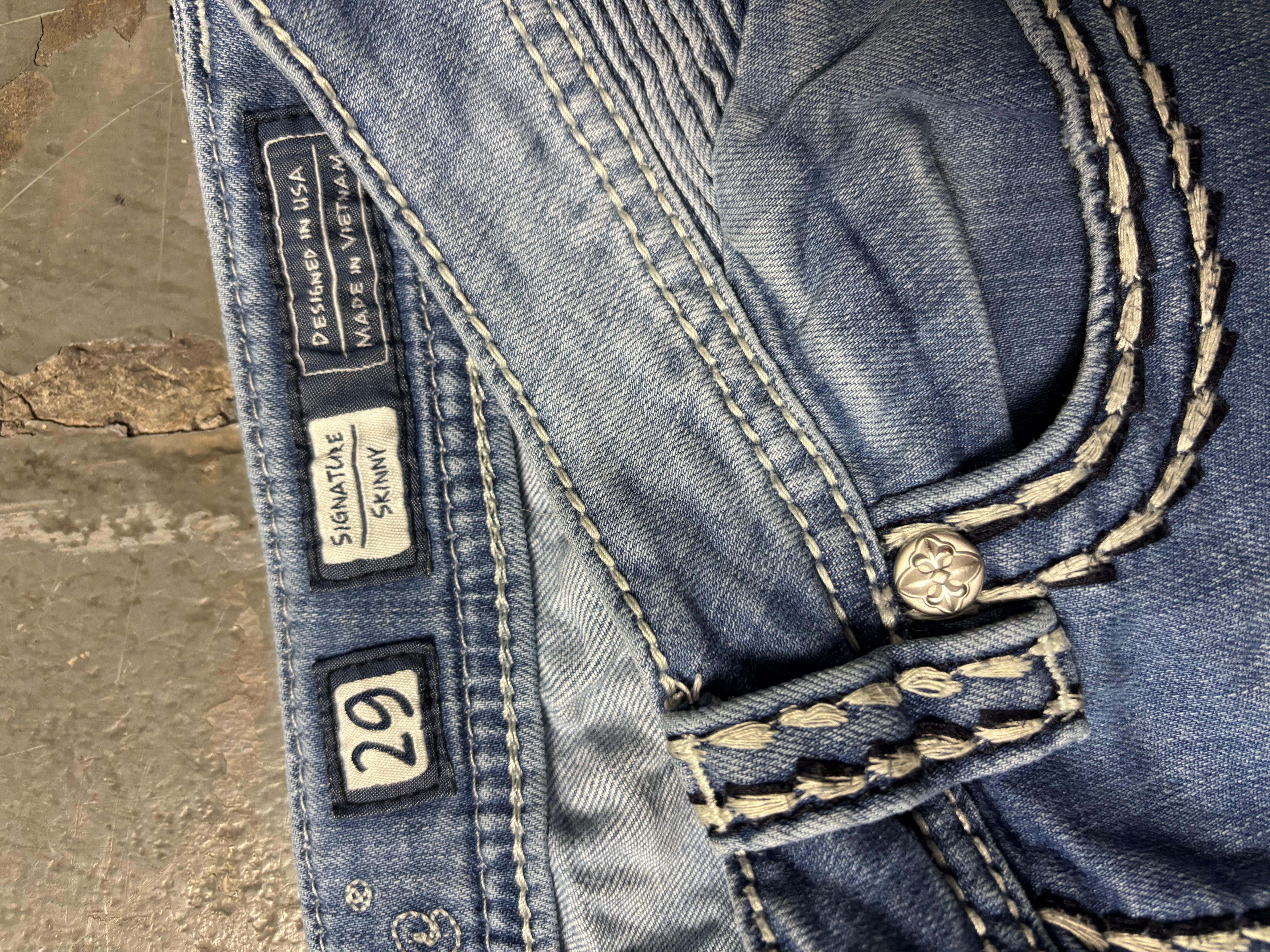 Vintage Miss Me Jeans Signature | Flared W29