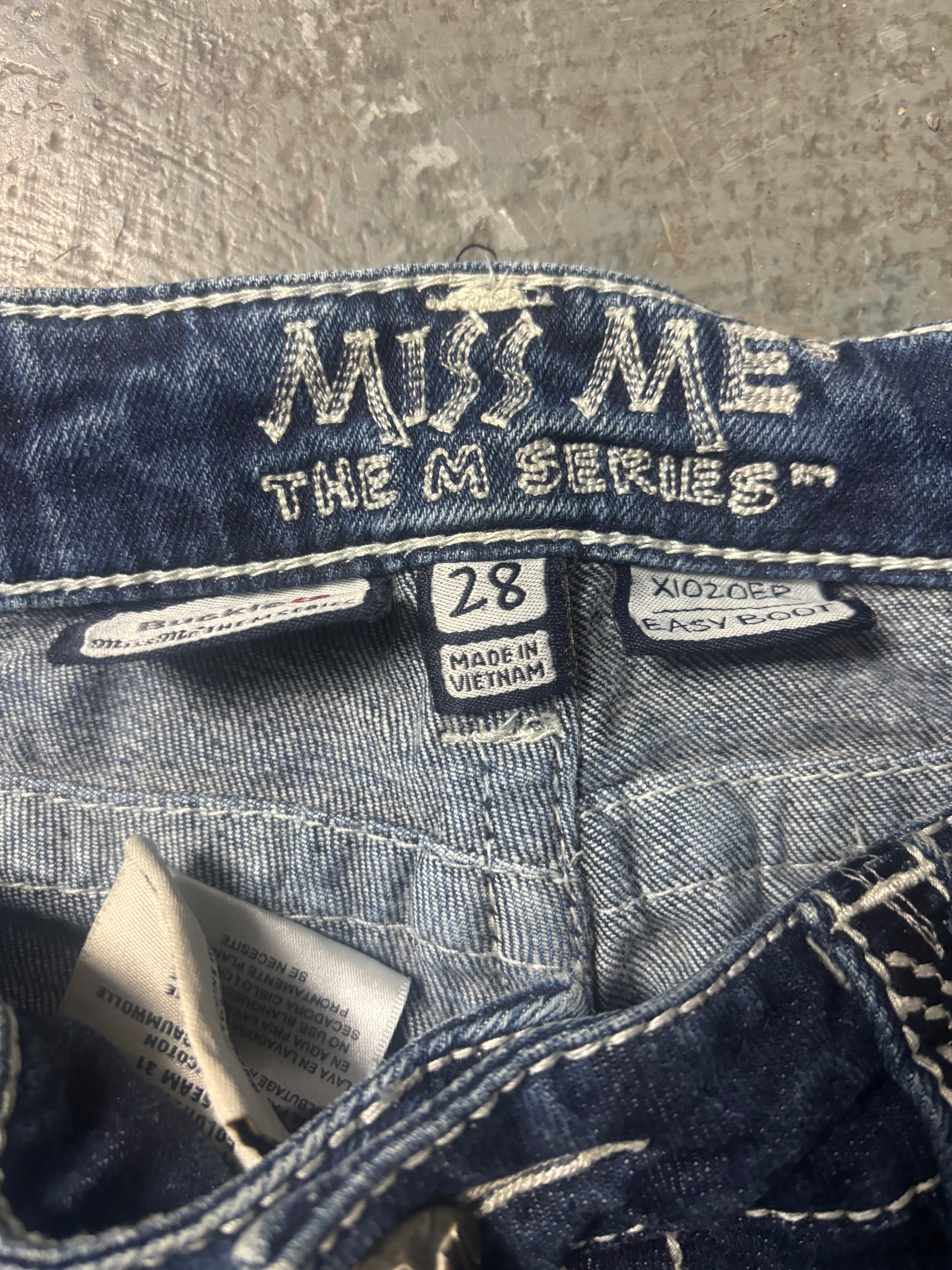 Vintage Miss Me Jeans M Series | Flared Pants W28