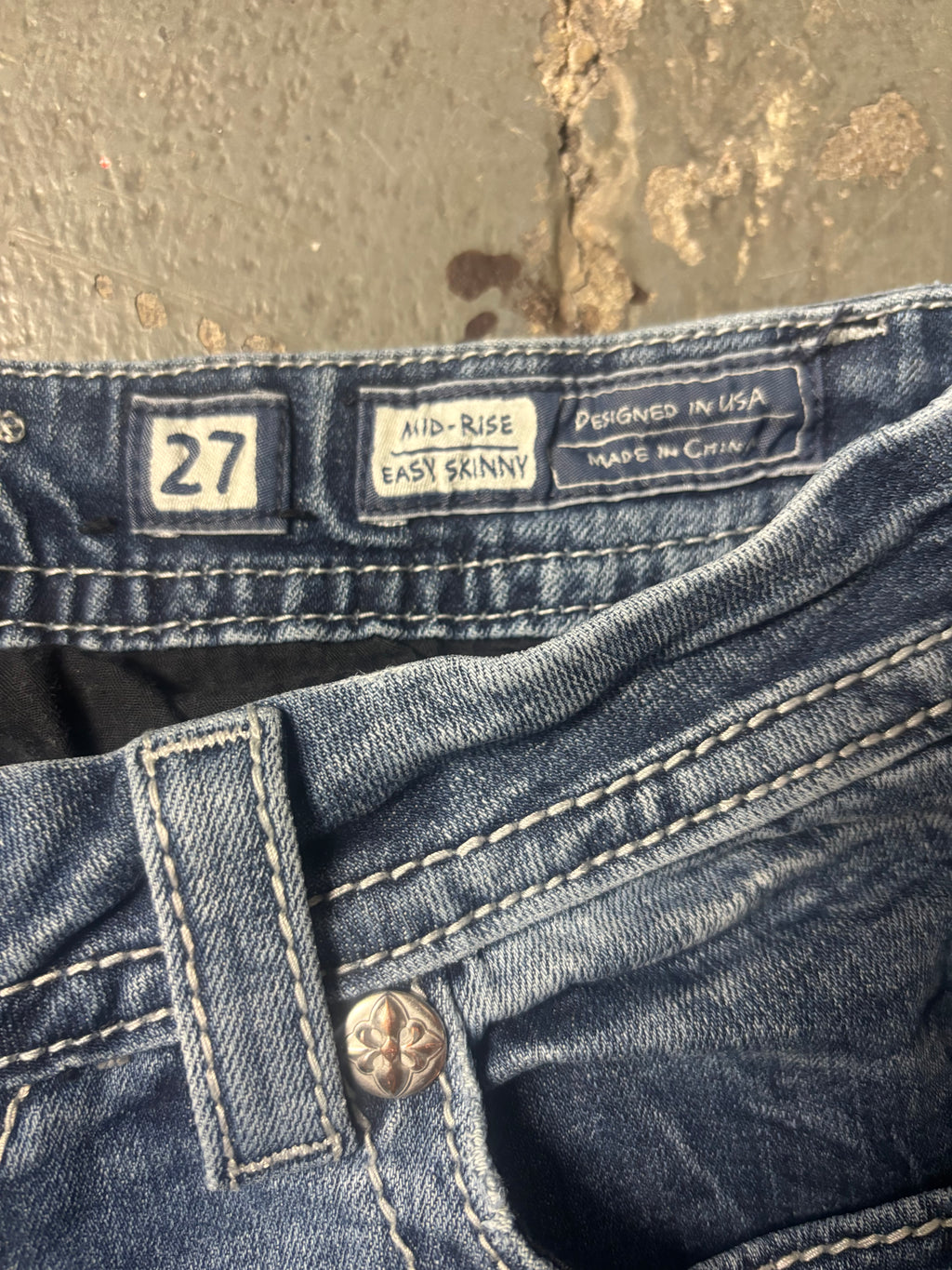 Vintage Miss Me Jeans Rhinestone | Distressed W27