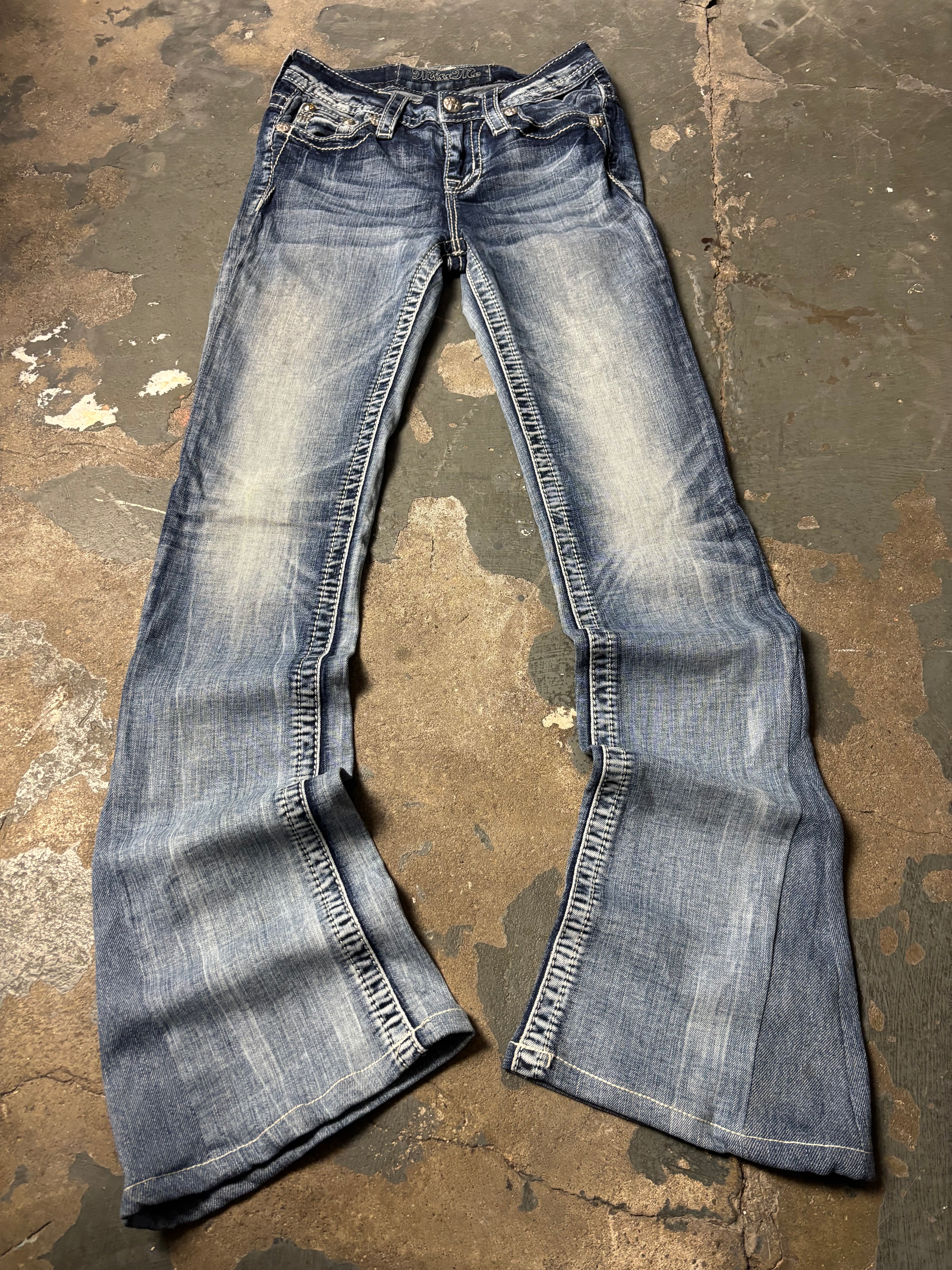 Vintage Miss Me Flared Jeans Blau