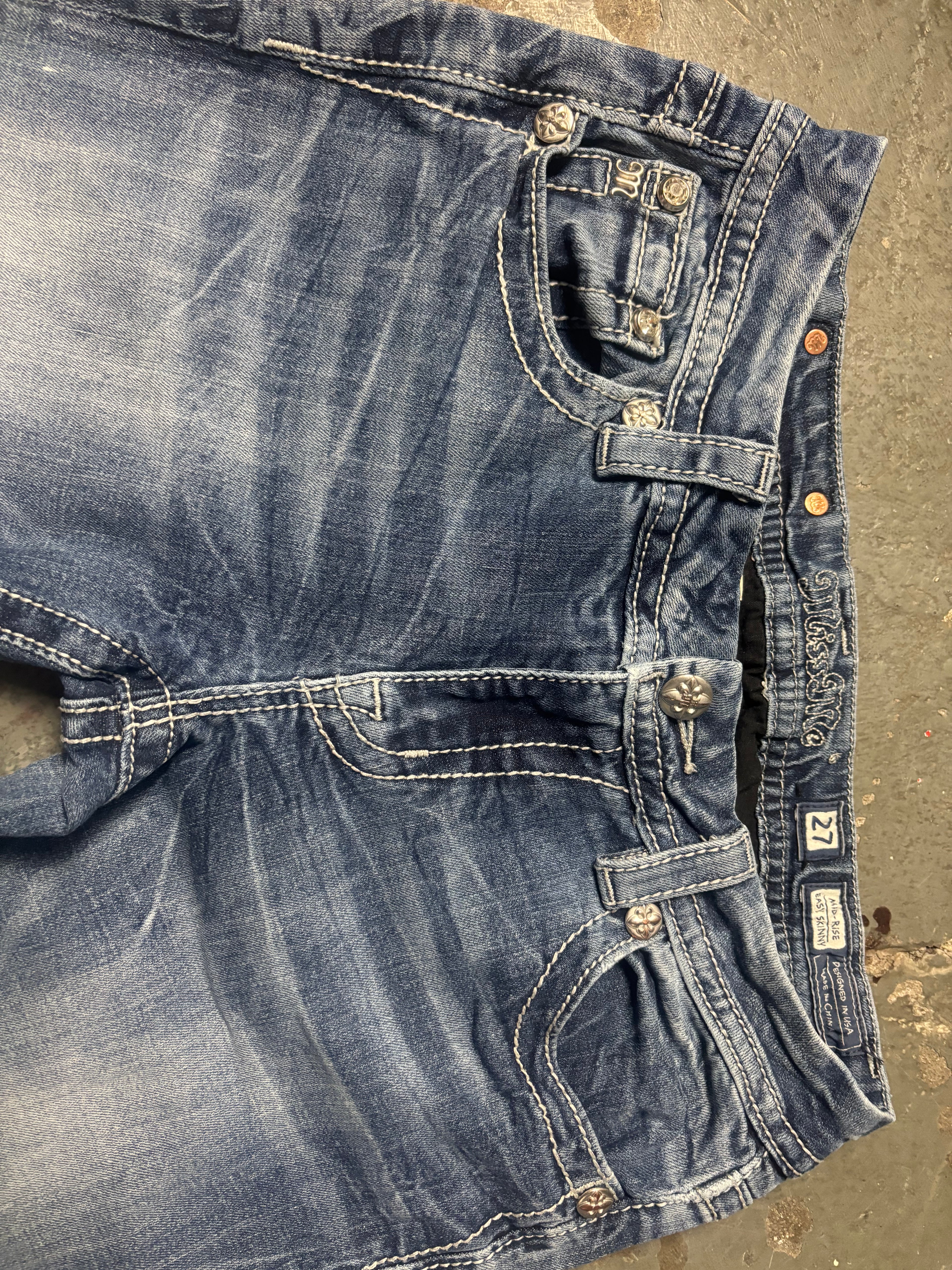 Vintage Miss Me Jeans Rhinestone | Distressed W27