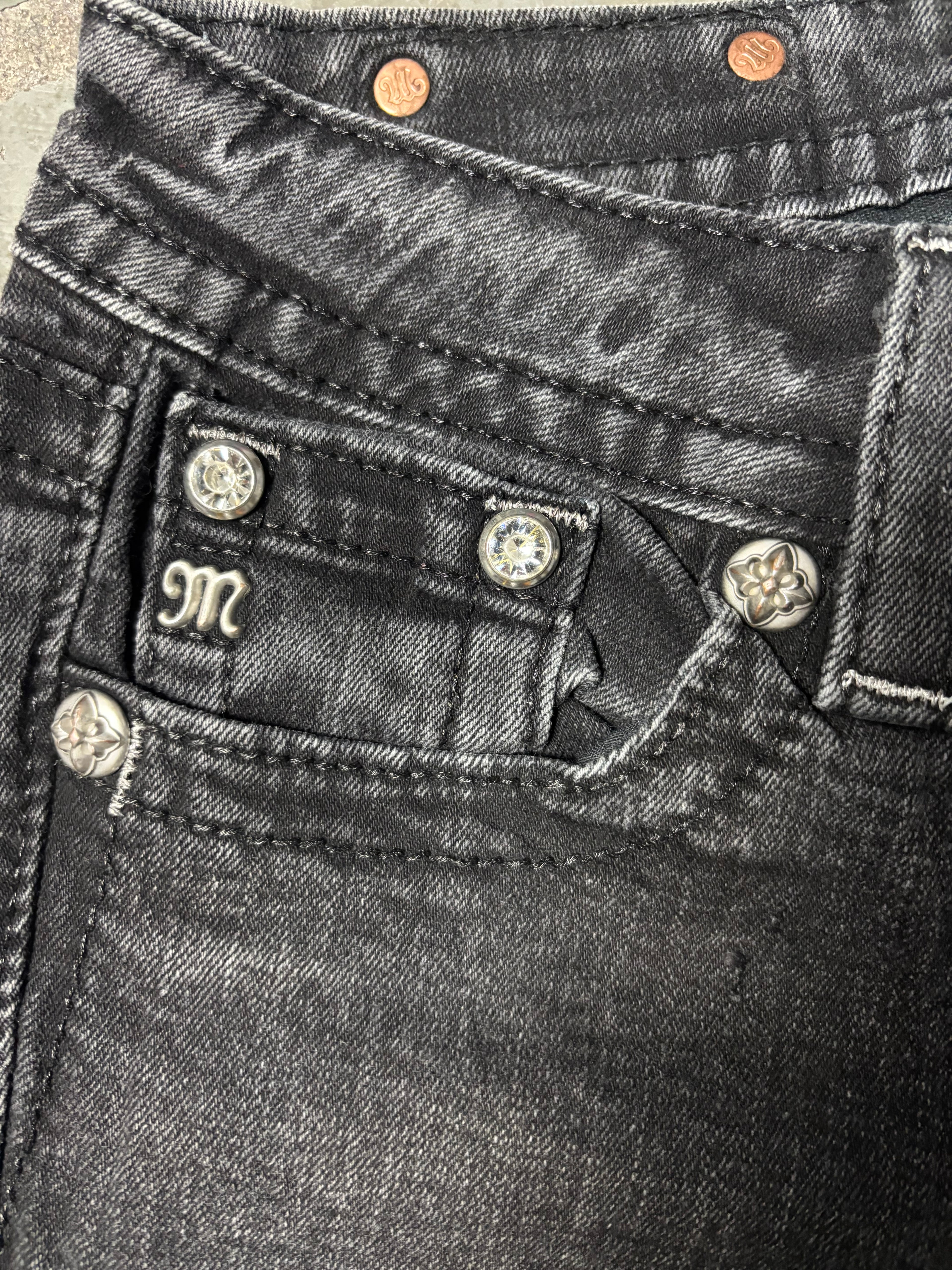 Vintage Miss Me Flared Jeans Schwarz